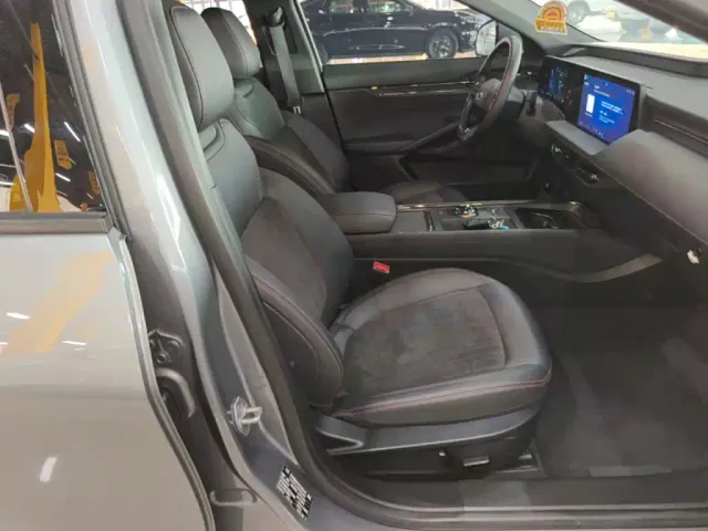Ford Mondeo — Фото автомобиля 19