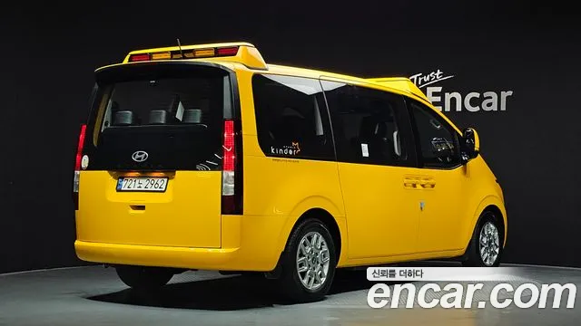 Hyundai Staria — Фото автомобиля 2