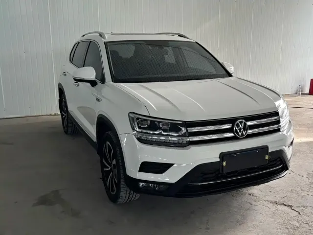 Volkswagen Tharu — Фото автомобиля 2
