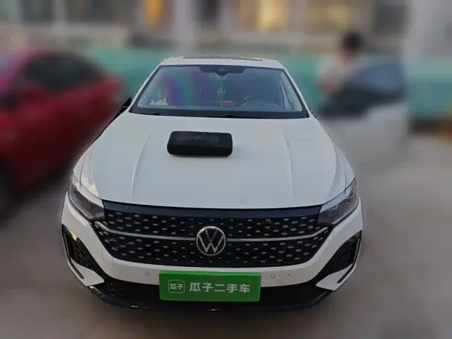 Volkswagen Lavida — Фото автомобиля 2
