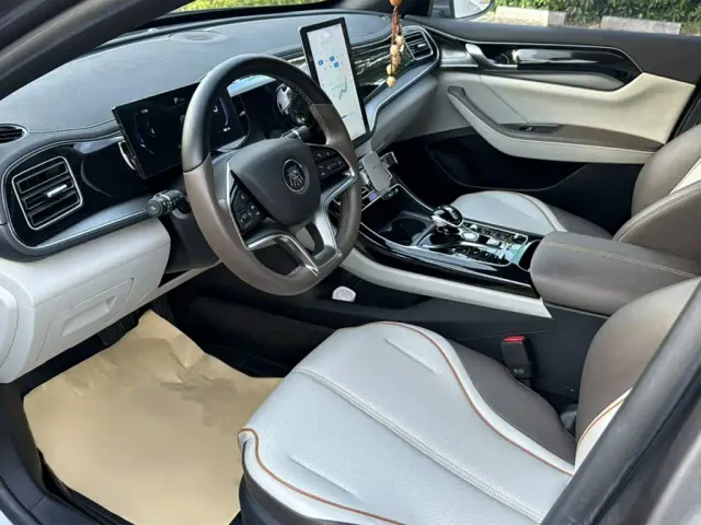 BYD Qin PLUS — Фото автомобиля 7