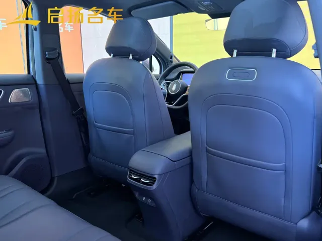 Shangjie SUV — Фото автомобиля 19