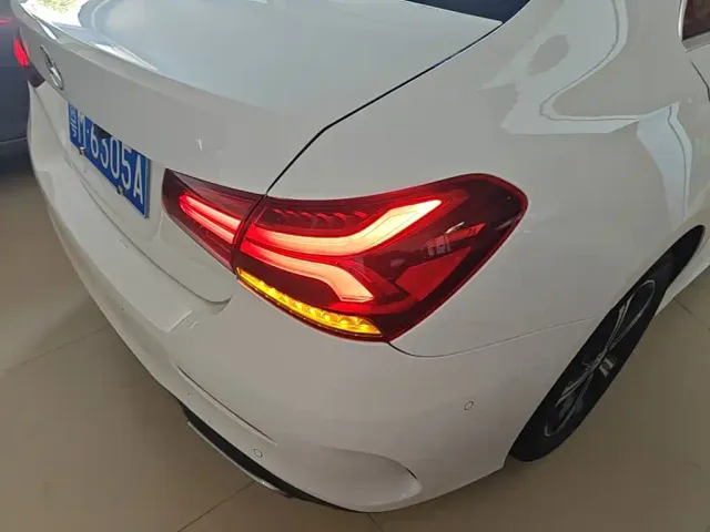 Mercedes-Benz A-Class — Фото автомобиля 7