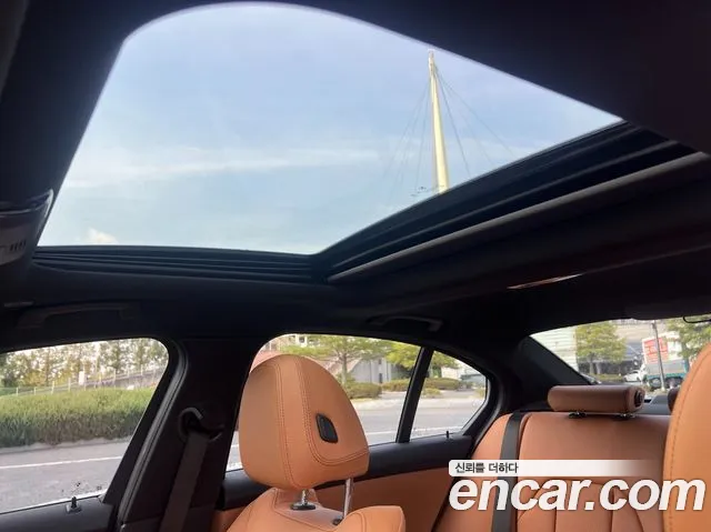 BMW 3-Series 3 серия (G20) 320i M Sport — Фото автомобиля 17