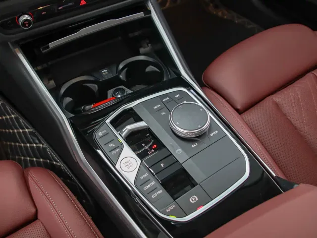 BMW 3 Series — Фото автомобиля 11