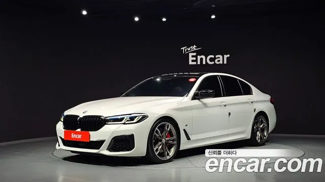 Фотография автомобиля — BMW 5 Series G30