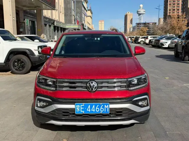 Volkswagen T-Cross — Фото автомобиля 2