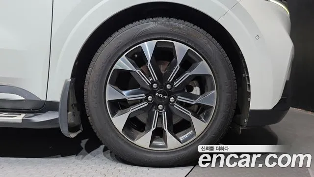 Kia Canival Carnival 4 поколение Дизель 7 мест Signature — Фото автомобиля 18