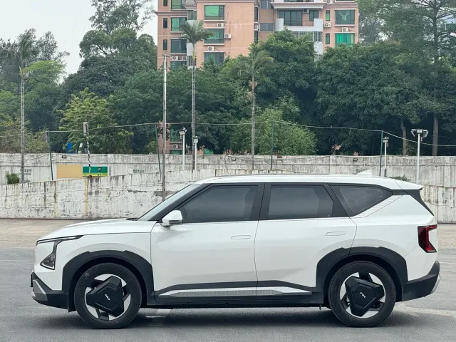 Kia EV5 — Фото автомобиля 7