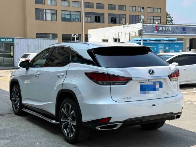 Lexus RX — Фото автомобиля 8