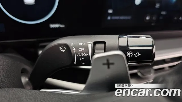 Hyundai Grandeur Grandeur (GN7) 3.5 Бензин 4WD — Фото автомобиля 18