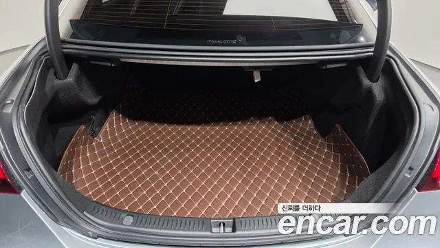 Mercedes-Benz E-Class W213 — Фото автомобиля 26