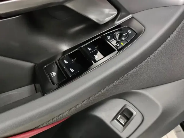 BMW 5 Series — Фото автомобиля 19