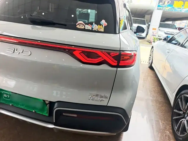 BYD Yuan UP — Фото автомобиля 7