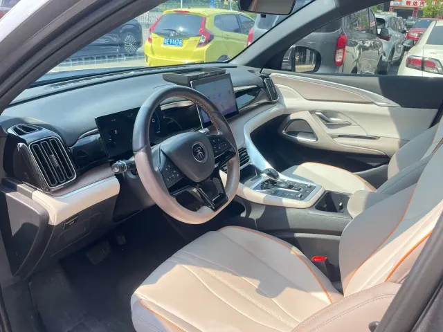 BYD Song Pro — Фото автомобиля 9