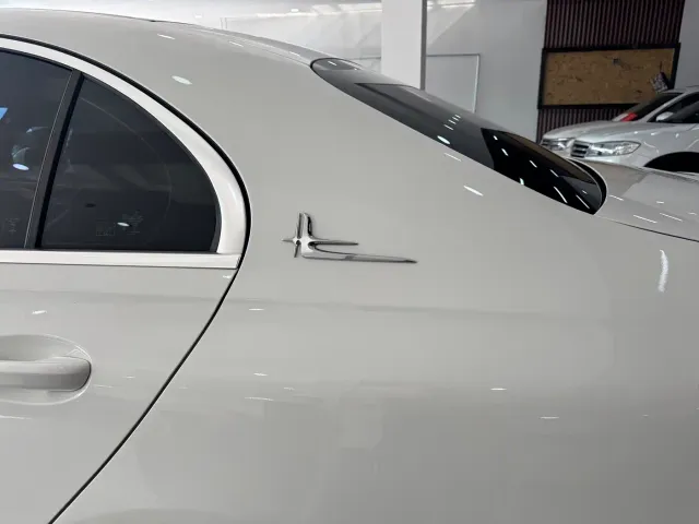 Mercedes-Benz Mercedes-Benz C-Class 2022 C 200 L Sport Version — Фото автомобиля 10