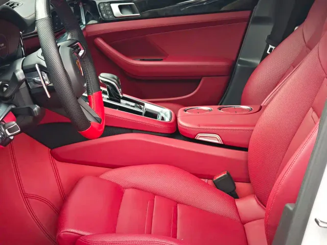 Porsche Panamera — Фото автомобиля 13