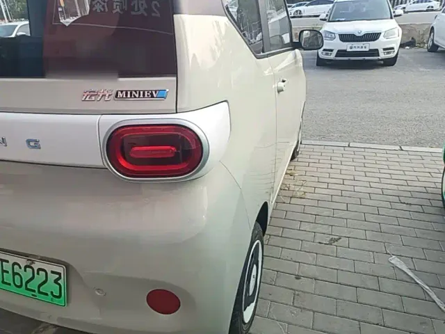 Wuling Hongguang Mini EV — Фото автомобиля 7