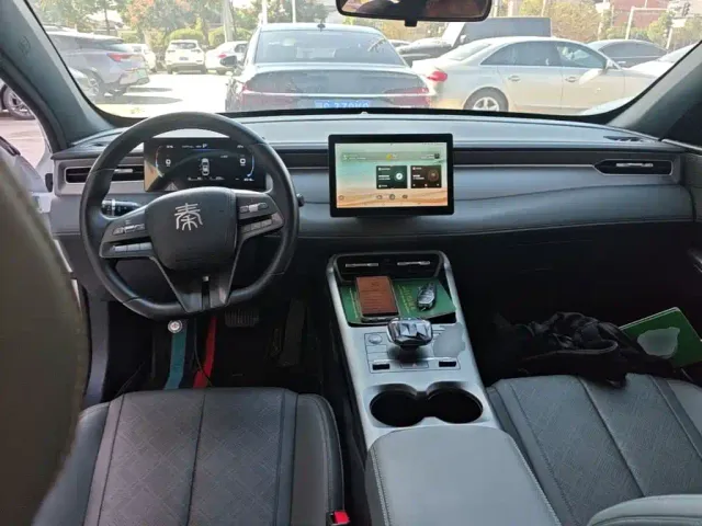 BYD Qin PLUS — Фото автомобиля 9