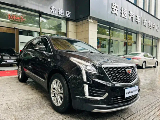 Cadillac XT5 — Фото автомобиля 13