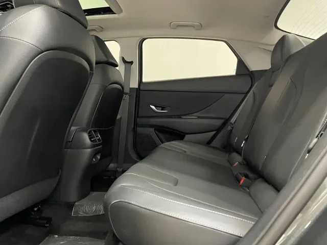 Hyundai Elantra — Фото автомобиля 11