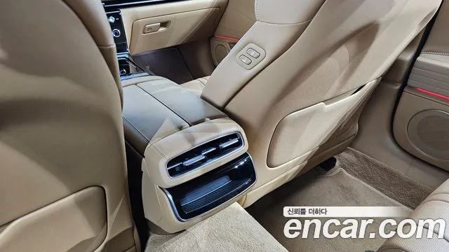 Genesis G80 Бензин 2.5 турбо 2WD — Фото автомобиля 29