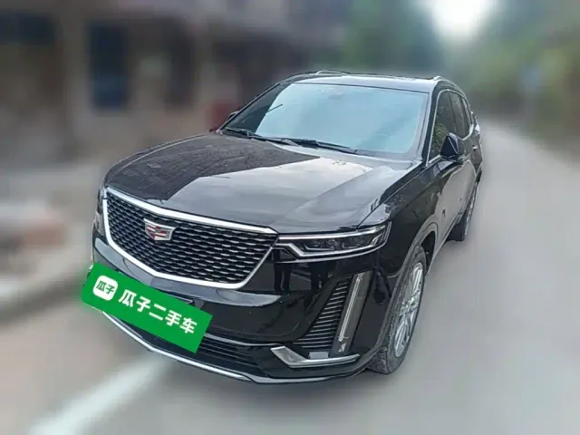 Фотография автомобиля — Cadillac XT6