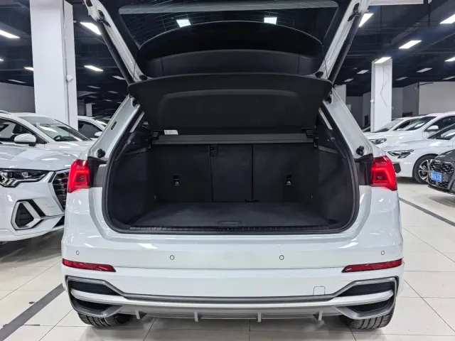 Audi Q3 — Фото автомобиля 21