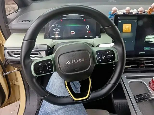 GAC Aion Y — Фото автомобиля 10