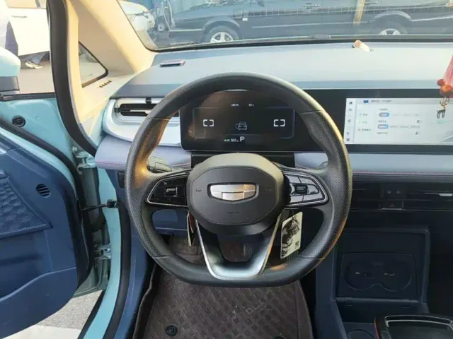 Geely Geometry E Firefly — Фото автомобиля 10
