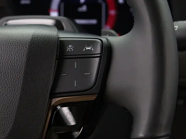 Toyota Vellfire — Фото автомобиля 18