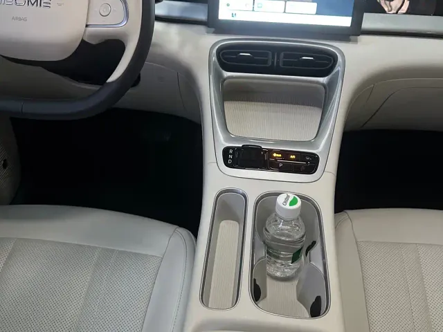 Geely Starry Wish — Фото автомобиля 8