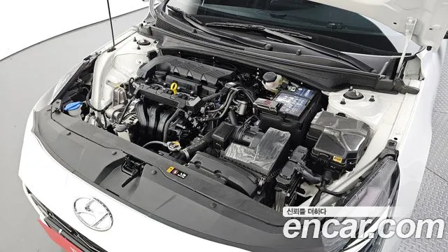 Hyundai AVANTE Avante (CN7) — Фото автомобиля 6