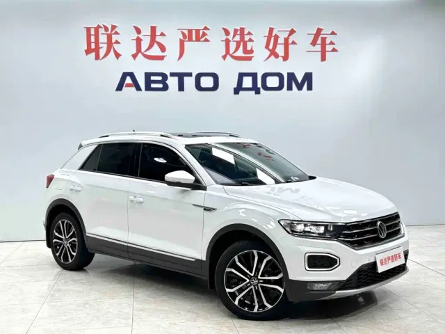 Volkswagen T-Roc — Фото автомобиля 3