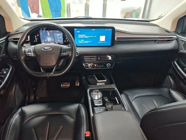 Ford Edge 2021 PLUS EcoBoost 245 FWD Luxury Sharp 7-seater — Фото автомобиля 9