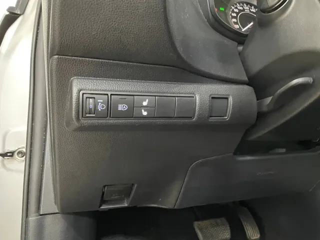 Toyota Corolla — Фото автомобиля 9