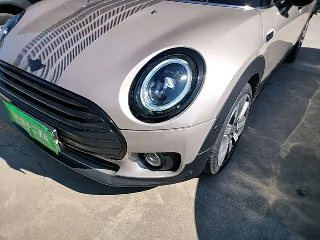 MINI Clubman — Фото автомобиля 23