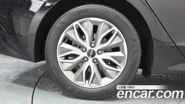 Kia K5 Prestige — Фото автомобиля 3