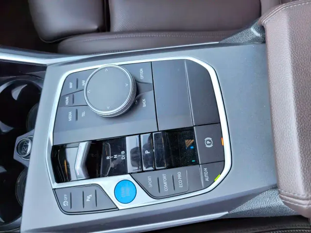 BMW i3 — Фото автомобиля 10