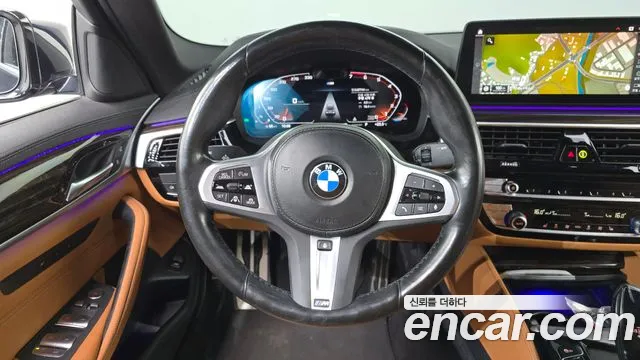 BMW 5 Series G30 — Фото автомобиля 13
