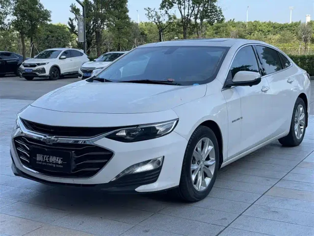 Фотография автомобиля — Chevrolet Malibu XL