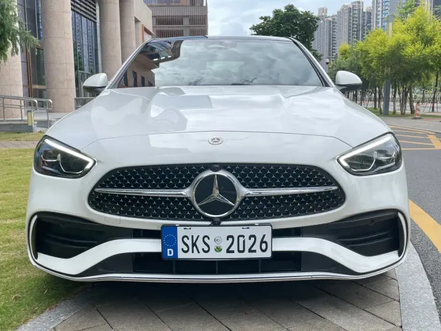 Mercedes-Benz C-Class — Фото автомобиля 2