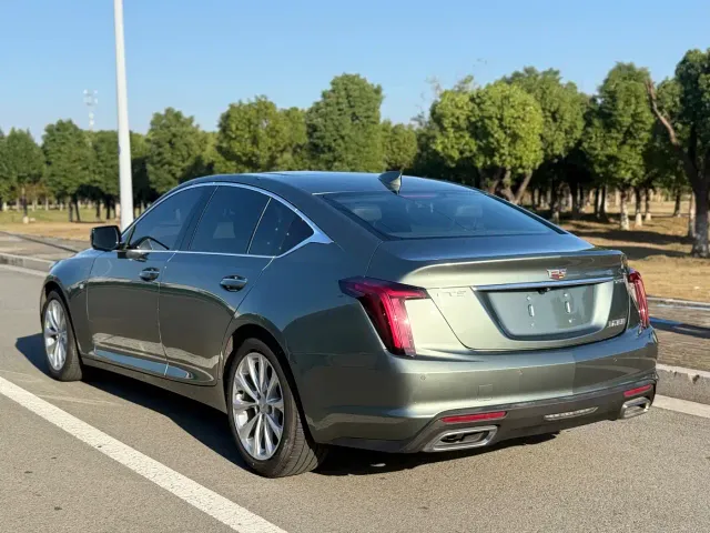 Cadillac CT5 — Фото автомобиля 6
