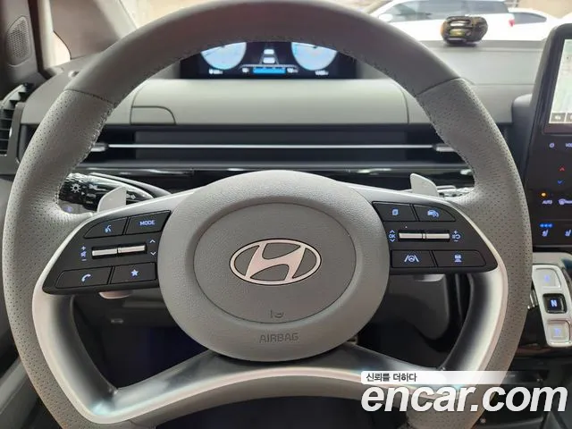 Hyundai Staria Staria 4WD Lounge 7 мест — Фото автомобиля 18