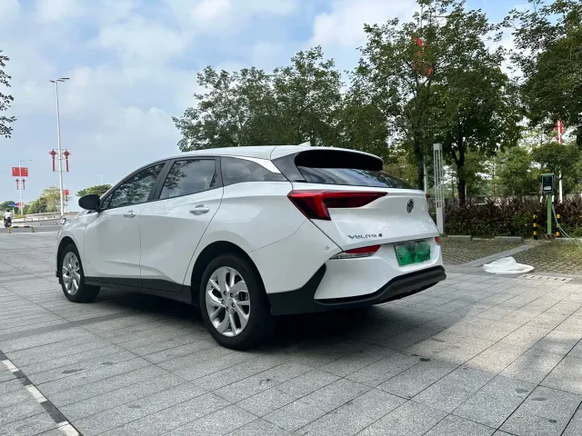 Buick Velite 6 — Фото автомобиля 5
