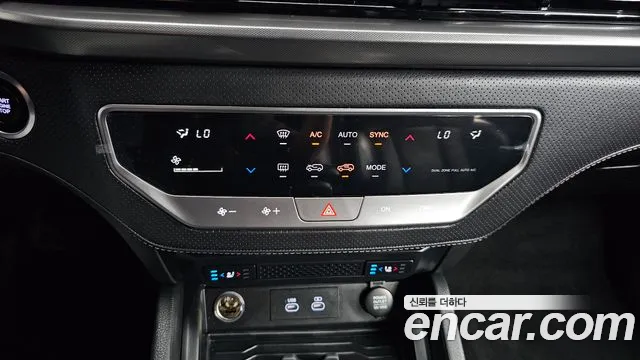 KG_Mobility_Ssangyong Rexton Новый Rexton Sport Khan Дизель 2.2 4WD — Фото автомобиля 30
