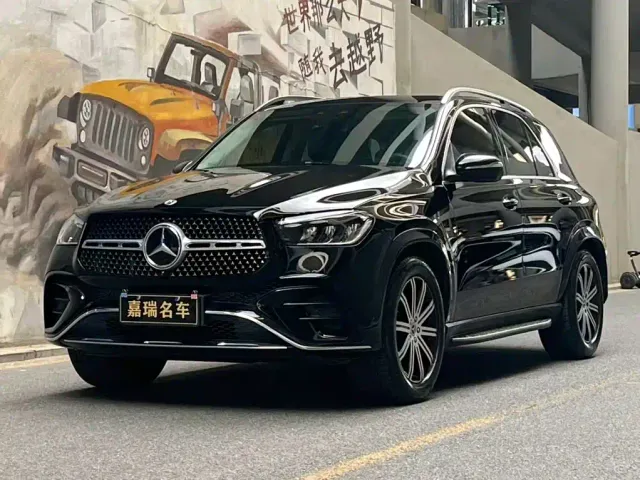 Фотография автомобиля — Mercedes-Benz GLE-Class