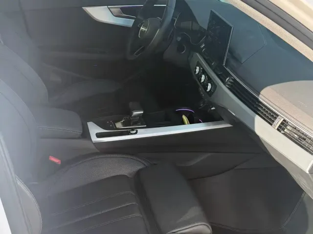 Audi A4L — Фото автомобиля 9