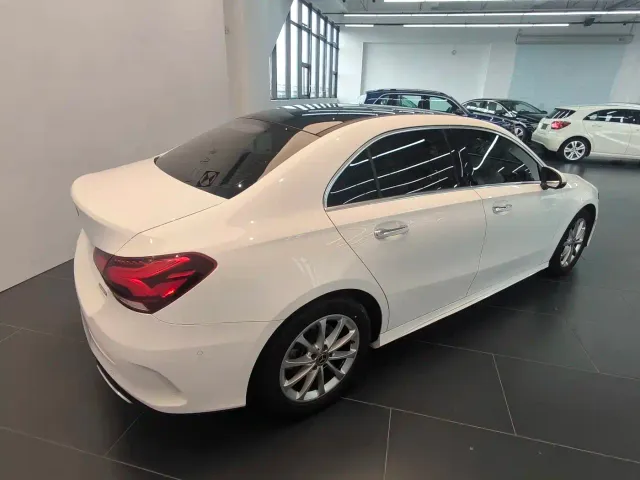 Mercedes-Benz A-Class — Фото автомобиля 4