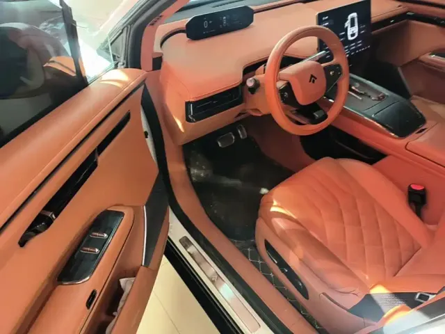 GAC Hyptec HT — Фото автомобиля 15